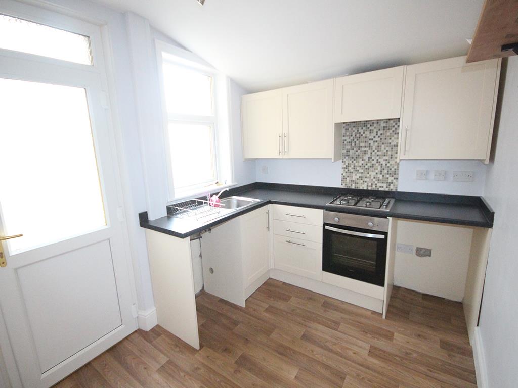 3 bedroom terraced house To Let in Barnoldswick - IMG_1479.jpg